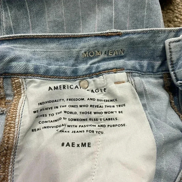 AMERICAN EAGLE Retro Y2k 90’s Striped HIGH WAIST MOM JEANS Baggy Size 8 - Picture 8 of 9